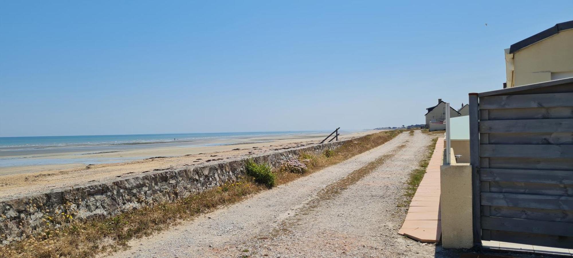 Vila Relais Des Iles Saint Marcouf Exteriér fotografie